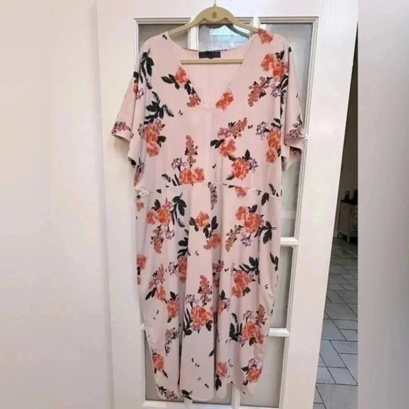 Rachel Roy | Blush Light Pink Floral V-Neck Midi Dress Plus Size 2X - Picture 1 of 10